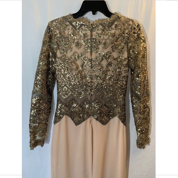 NEW Tadashi Shoji Long Sleeve Embroidered Sequin Crepe‎ Gown [SZ 2 ] - Picture 10 of 14